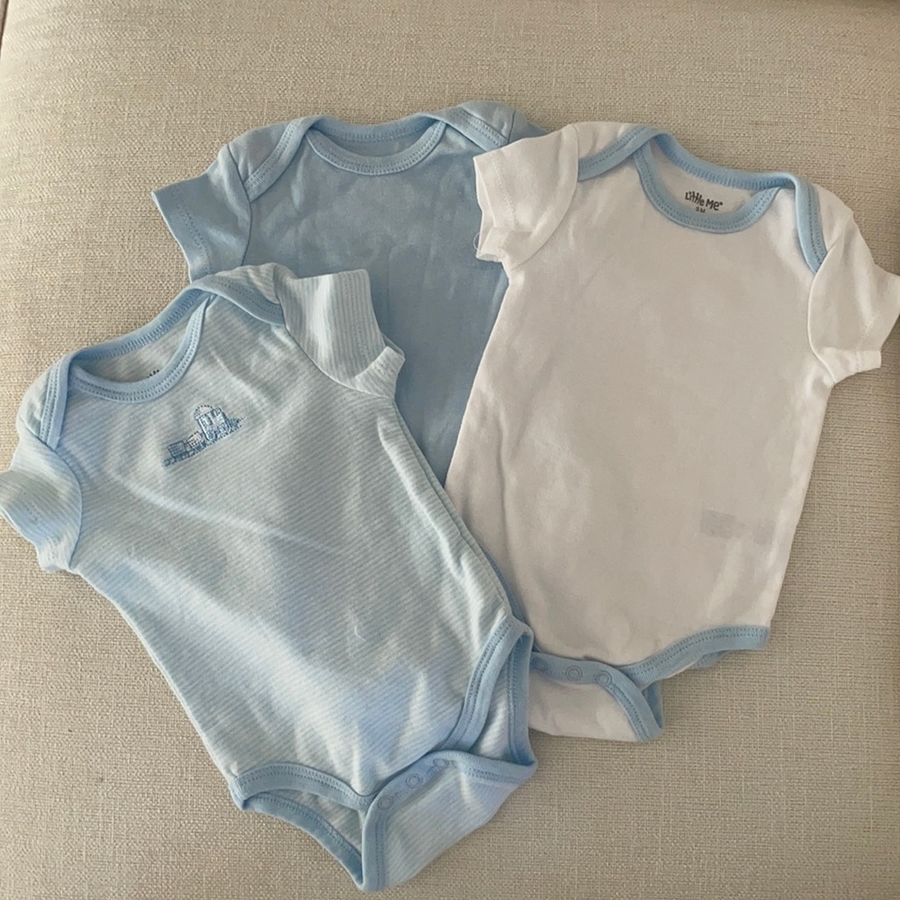 Baby clothes